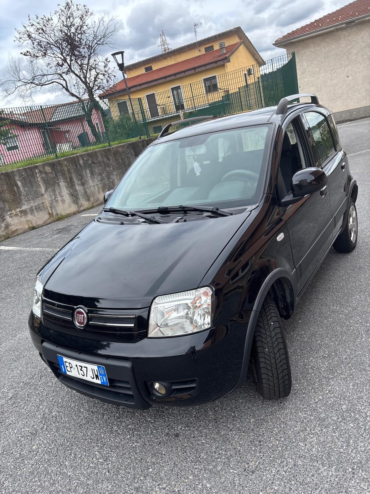 Fiat Panda 1.3 MJT 16V DPF 4x4 Climbing