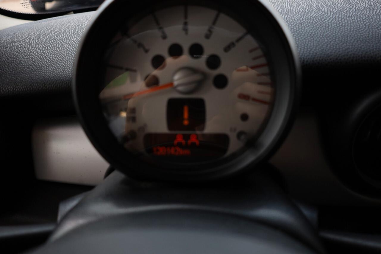 MINI 1.6 16V ONE neopatentati
