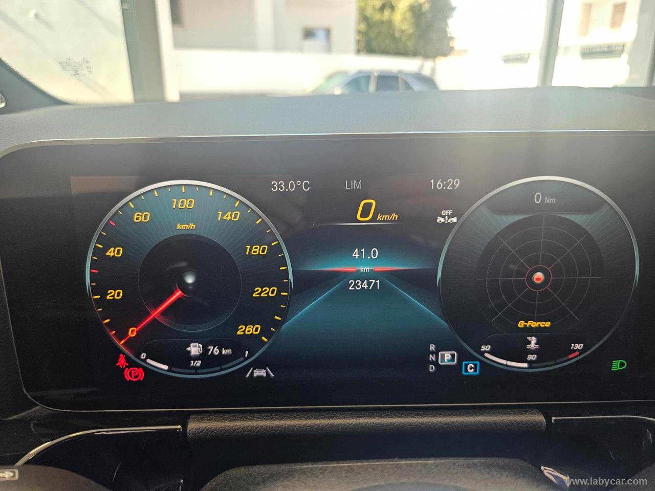 MERCEDES-BENZ GLA 200 d Automatic Premium