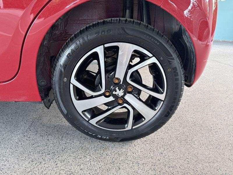 Peugeot 108 Active VTi 72cv S&S Neopatentati