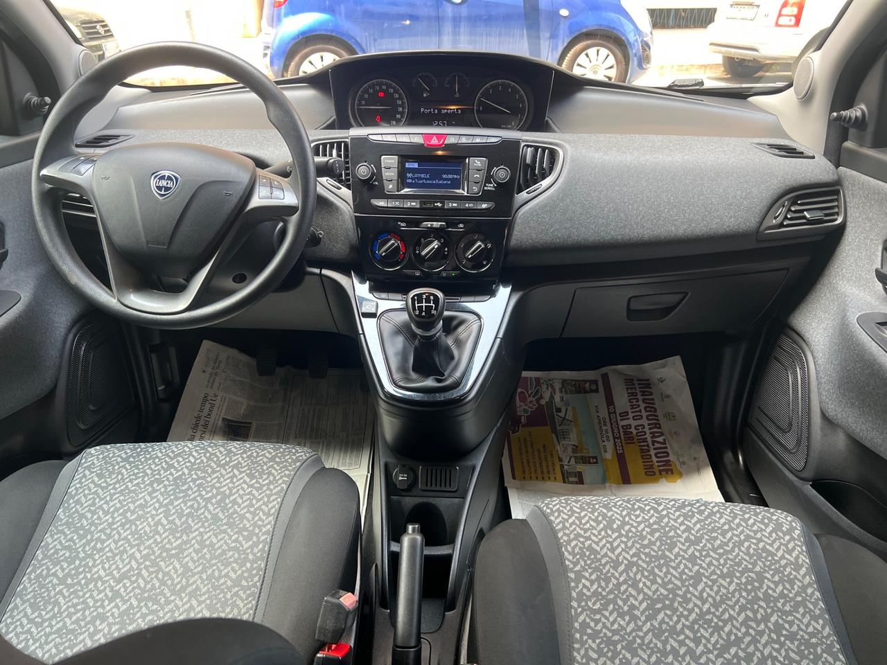 Lancia Ypsilon 1.2 69 CV 5 porte GPL Ecochic Elefantino Blu