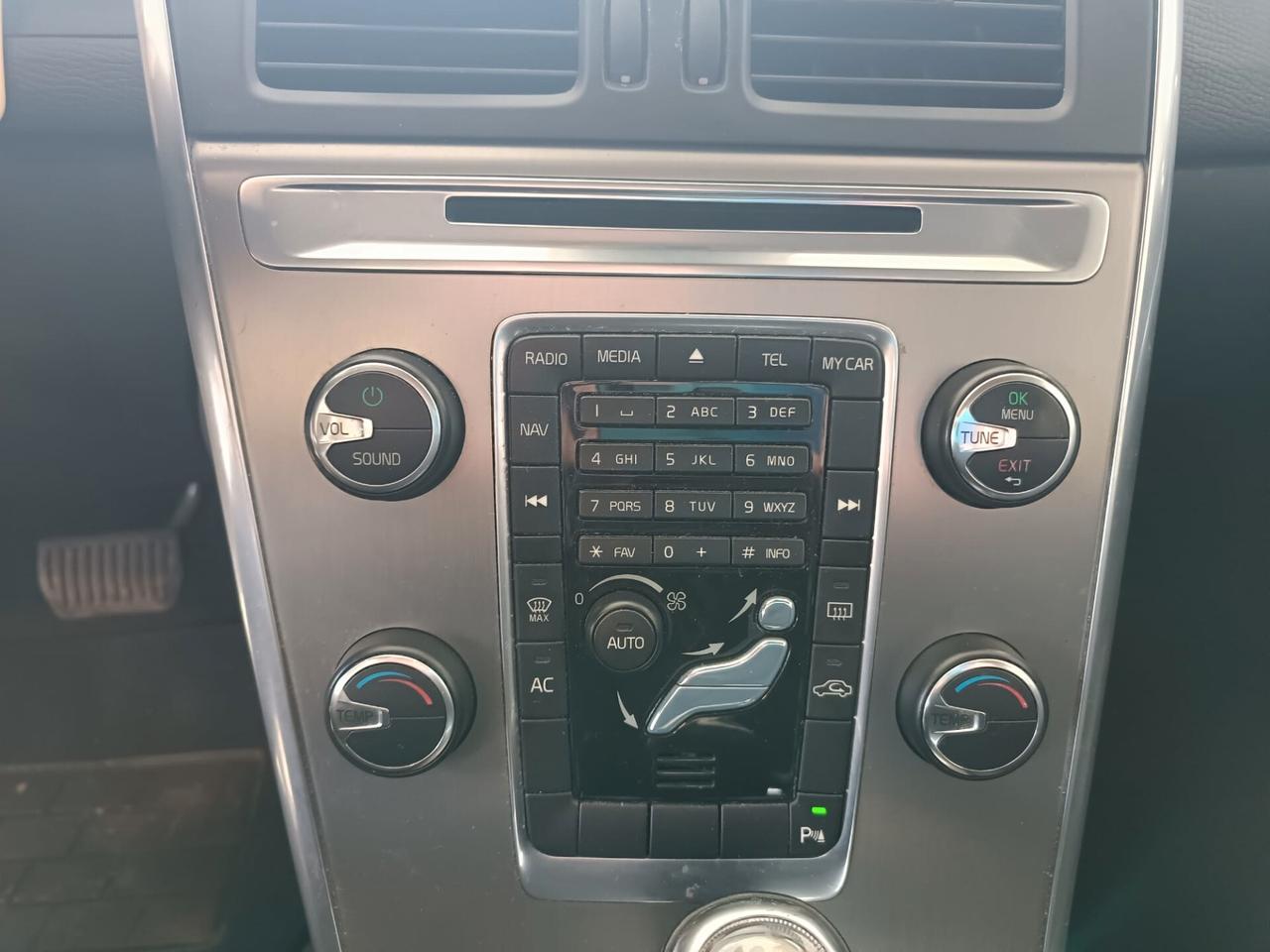 Volvo XC 60 XC60 D4 Momentum