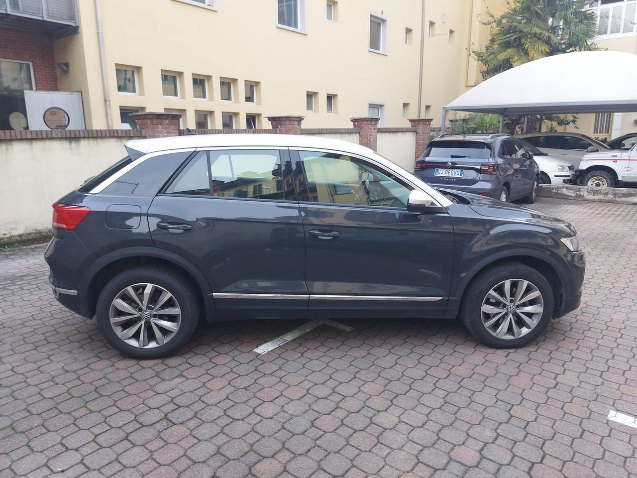 Volkswagen T-Roc 1.5 TSI Style bi-color 150