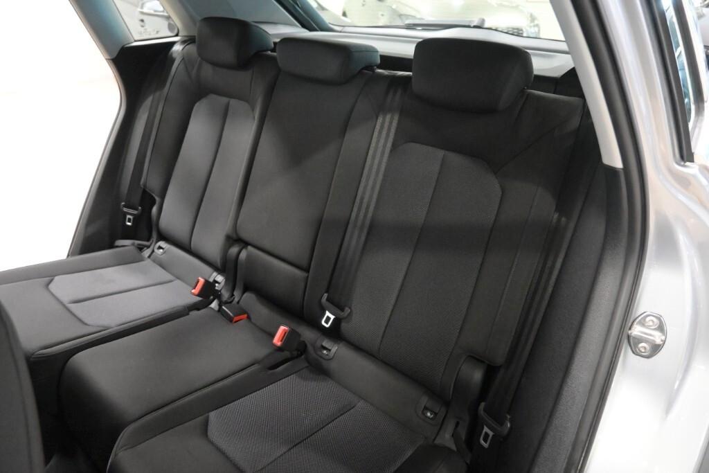 AUDI Q3 35 TDI 150CV S-TRONIC BUSINESS EDITION ( FARI LED - VIRTUAL COCKPIT - NAVI - MIRROR - PARK ASSIST - TELECAMERA POST. )