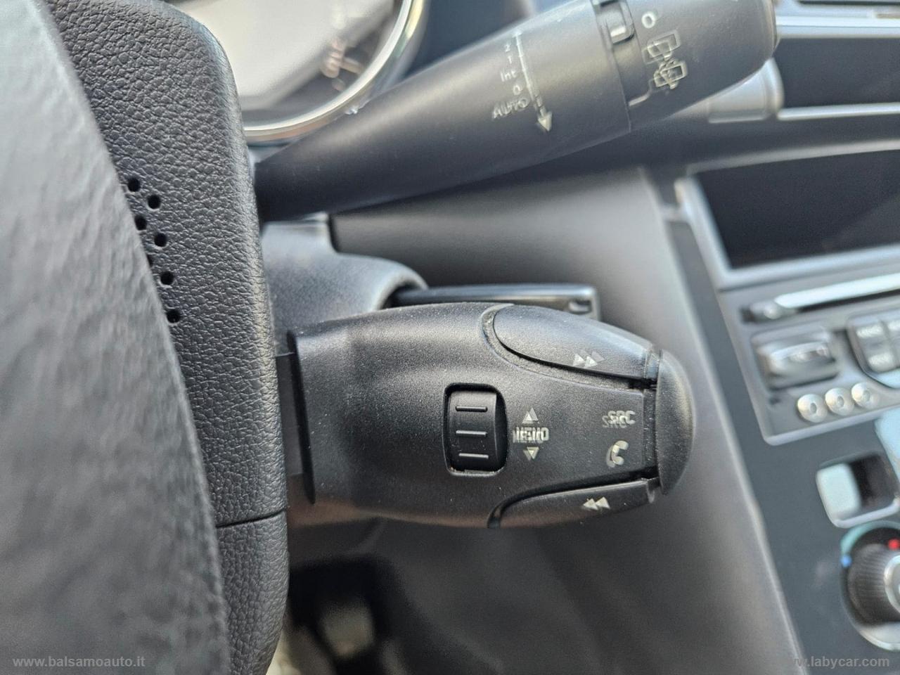 PEUGEOT 3008 BlueHDi 120 S&S Allure