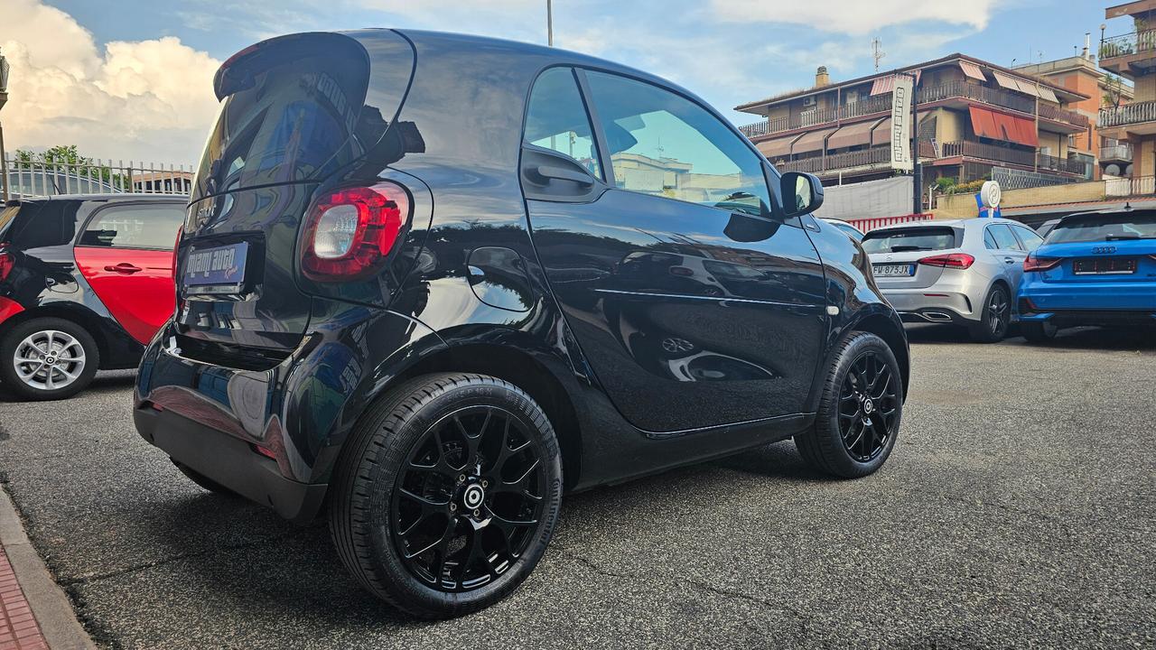 Smart ForTwo 70 1.0 twinamic Passion TAGL UFF NAV LED CERCHI 16'