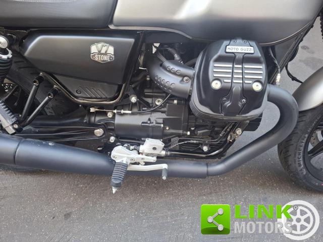 MOTO GUZZI V7 STONE CON SOLI 1700 KM