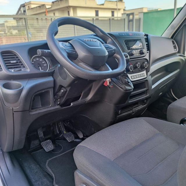 IVECO DAILY 35C14 BOX CON SPONDA POSTERIORE 3 PTI-2024