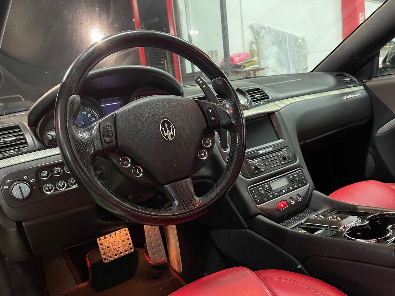 Maserati GranTurismo S 4.7 V8 MC Stradale PERMUTE RATE