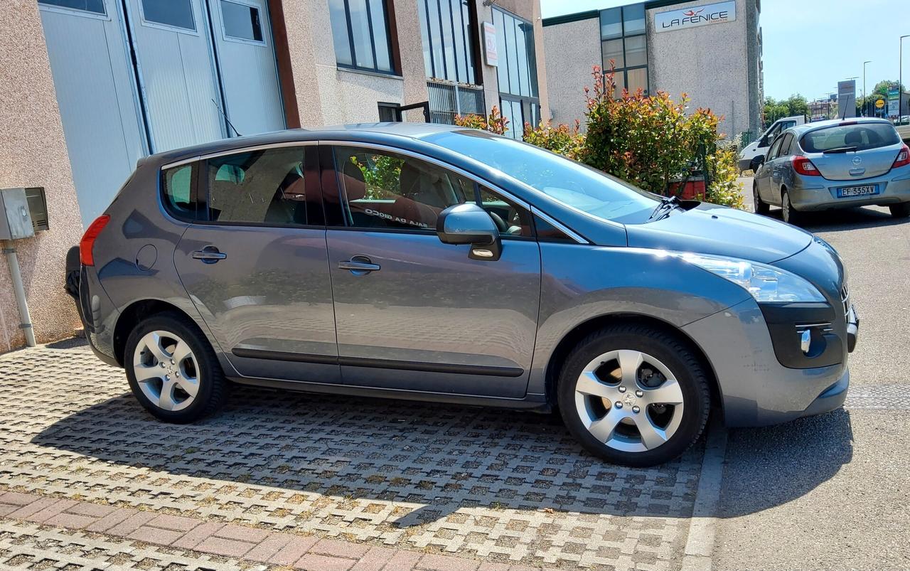 Peugeot 3008 1.6 e-HDi 112CV cambio robotizzato Stop&Start Access