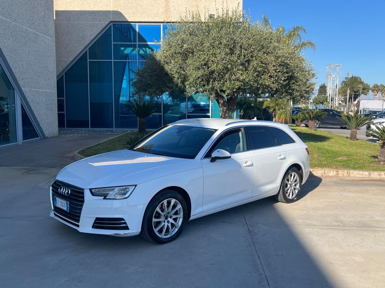 Audi A4 Avant 2.0 TDI 150 CV Sport RISERVATO SOLO A COMMERCIANTI