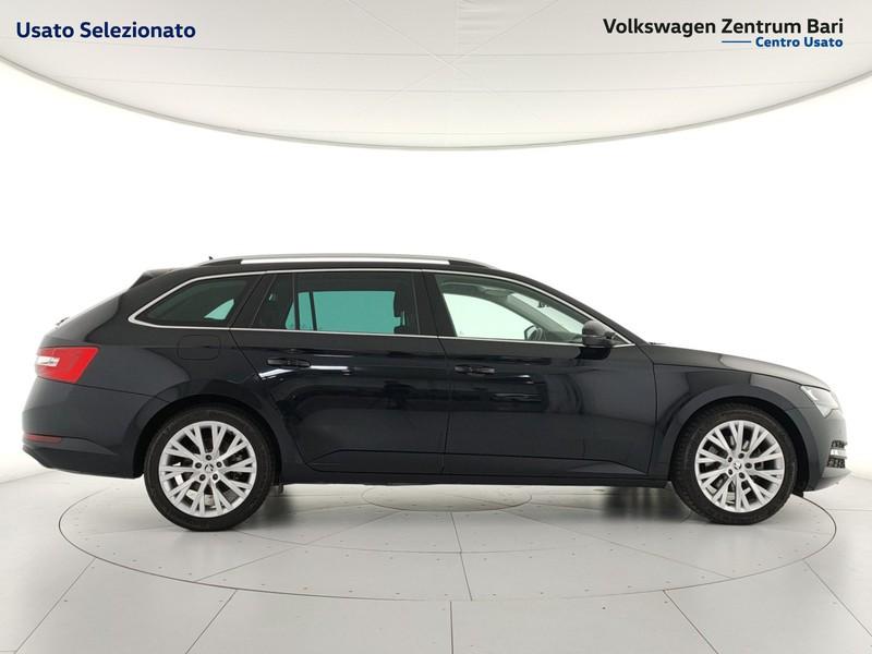 Skoda Superb wagon 2.0 tdi evo executive 150cv dsg