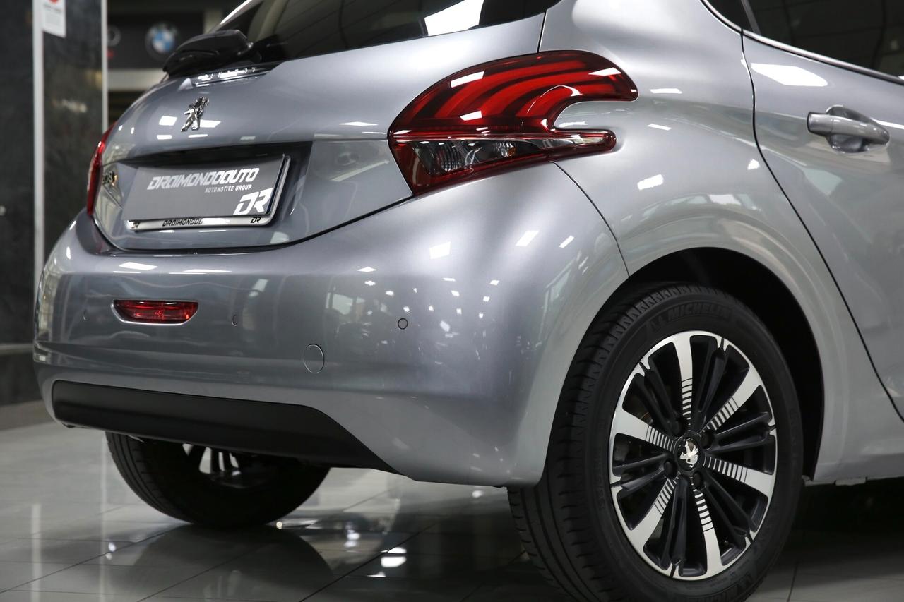 Peugeot 208 BlueHDi 100 cv Signature