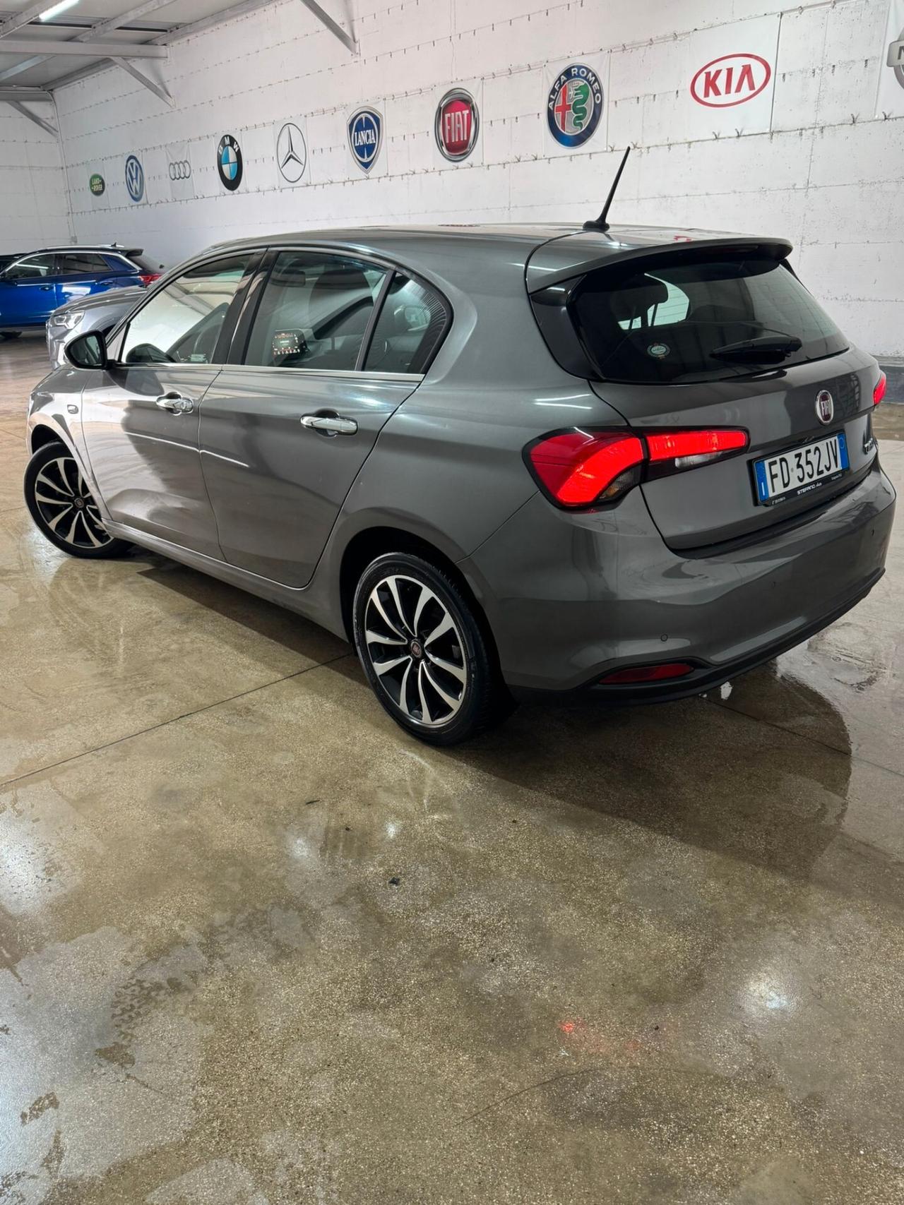 Fiat Tipo 1.6 Mjt S&S 5 porte Easy