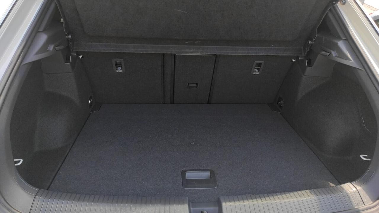 VOLKSWAGEN T-ROC 1.0 TSI 110CV R-LINE MANUALE