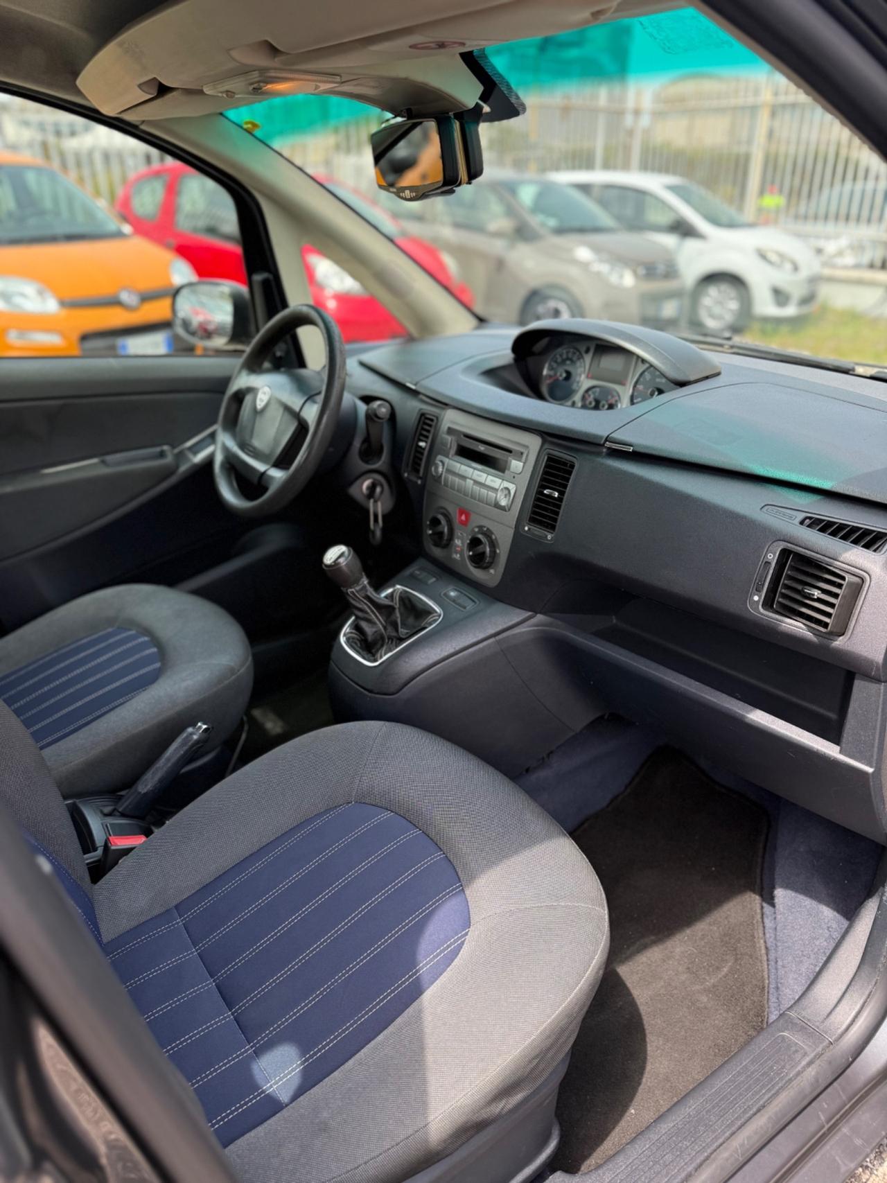 Lancia MUSA 1.3 Multijet 16V 70 CV Argento
