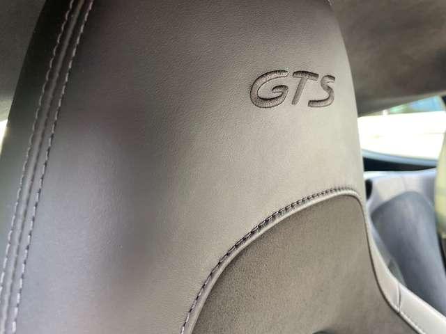 Porsche Cayman 718 4.0 GTS pdk