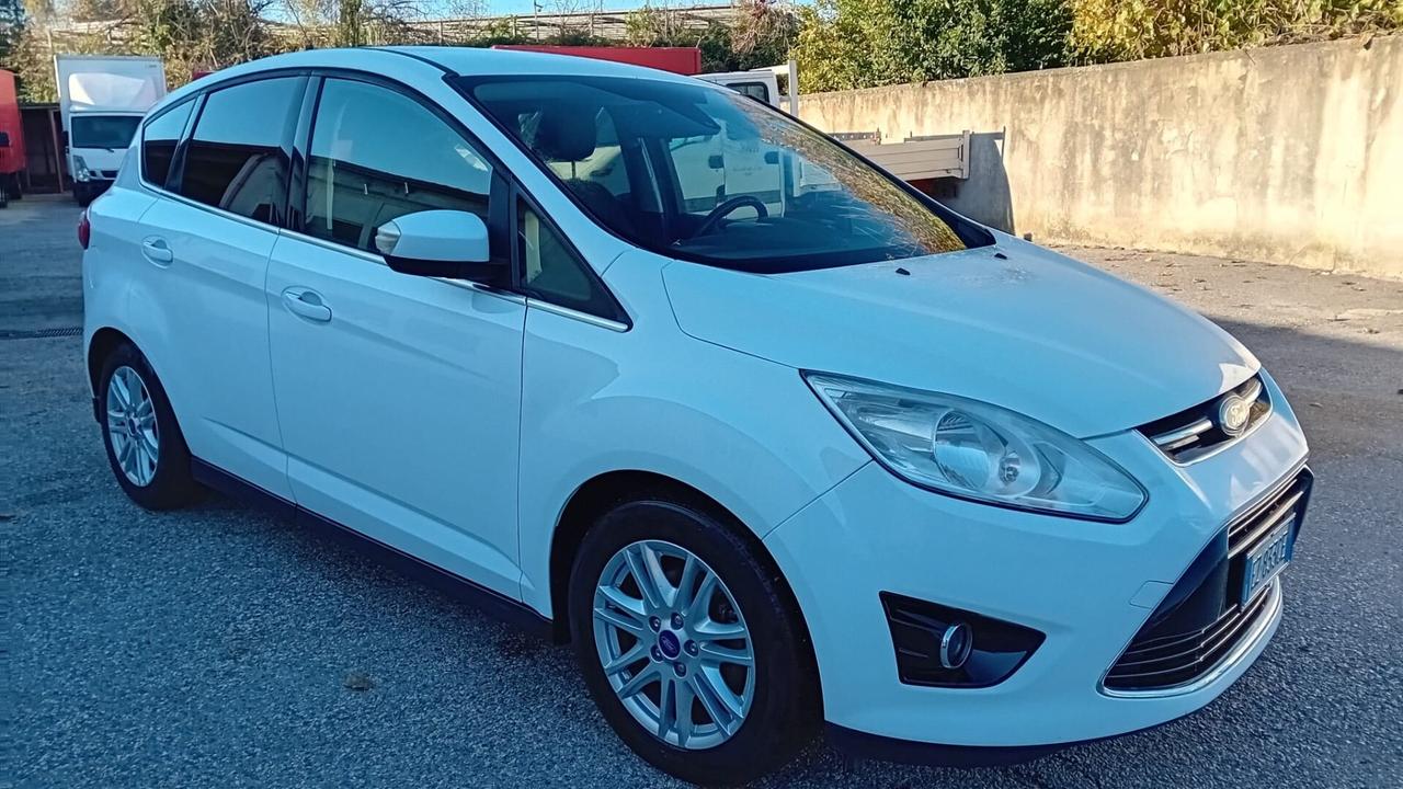 Ford c-max 1.6 tdci titanium/navi-2015