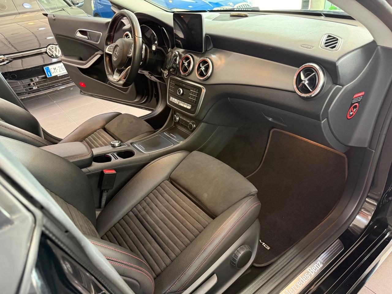 Mercedes-benz CLA 200 d 4Matic Automatic Premium