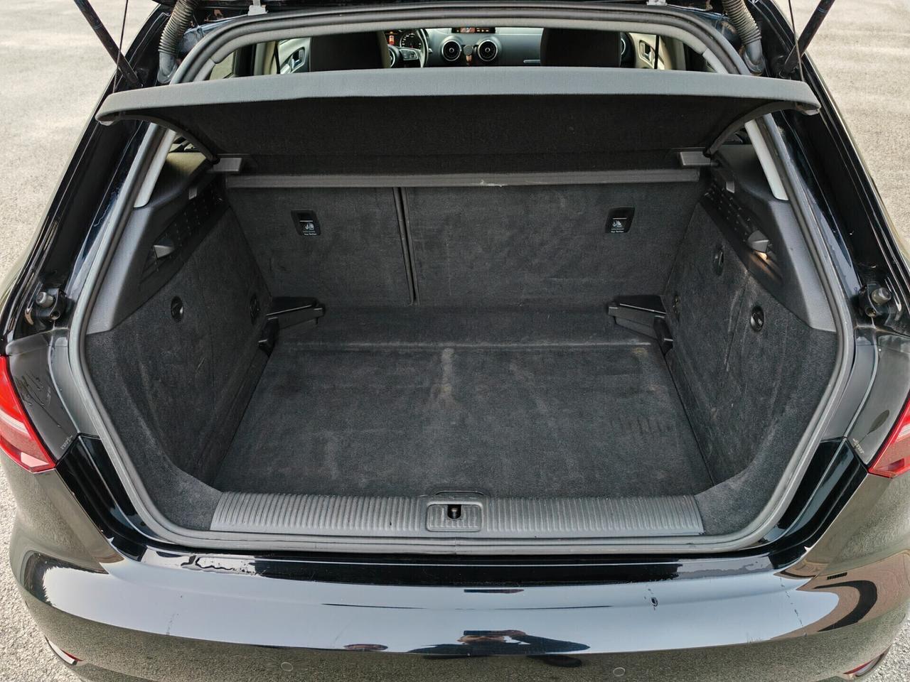 Audi A3 SPB 1.6 TDI 116 CV S tronic Sport