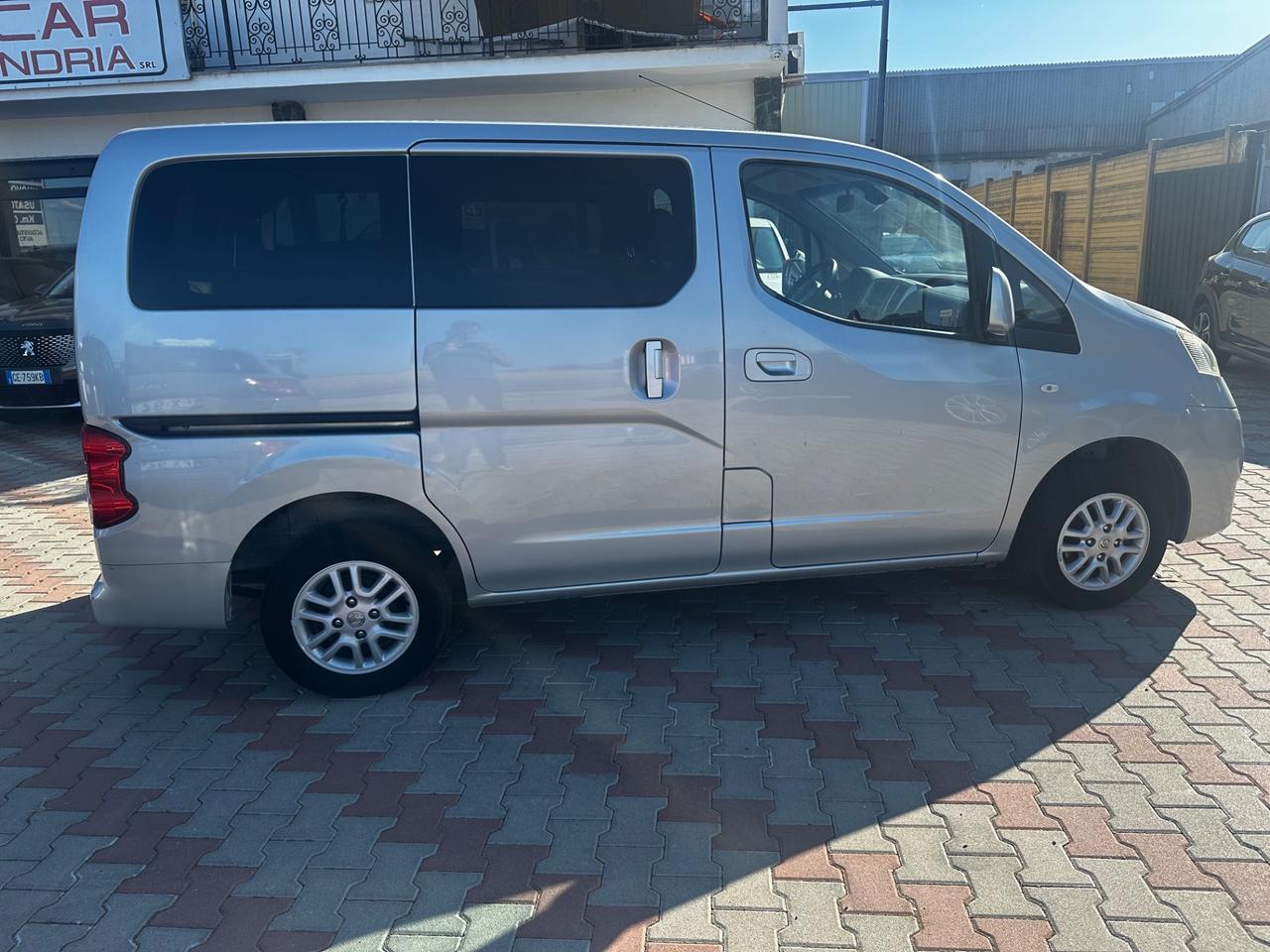 Nissan Evalia 1.5 dCi 8V 110 CV n-tec 7 POSTI