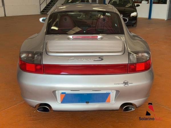 Porsche 911 Coupe 3.6 Carrera 4S