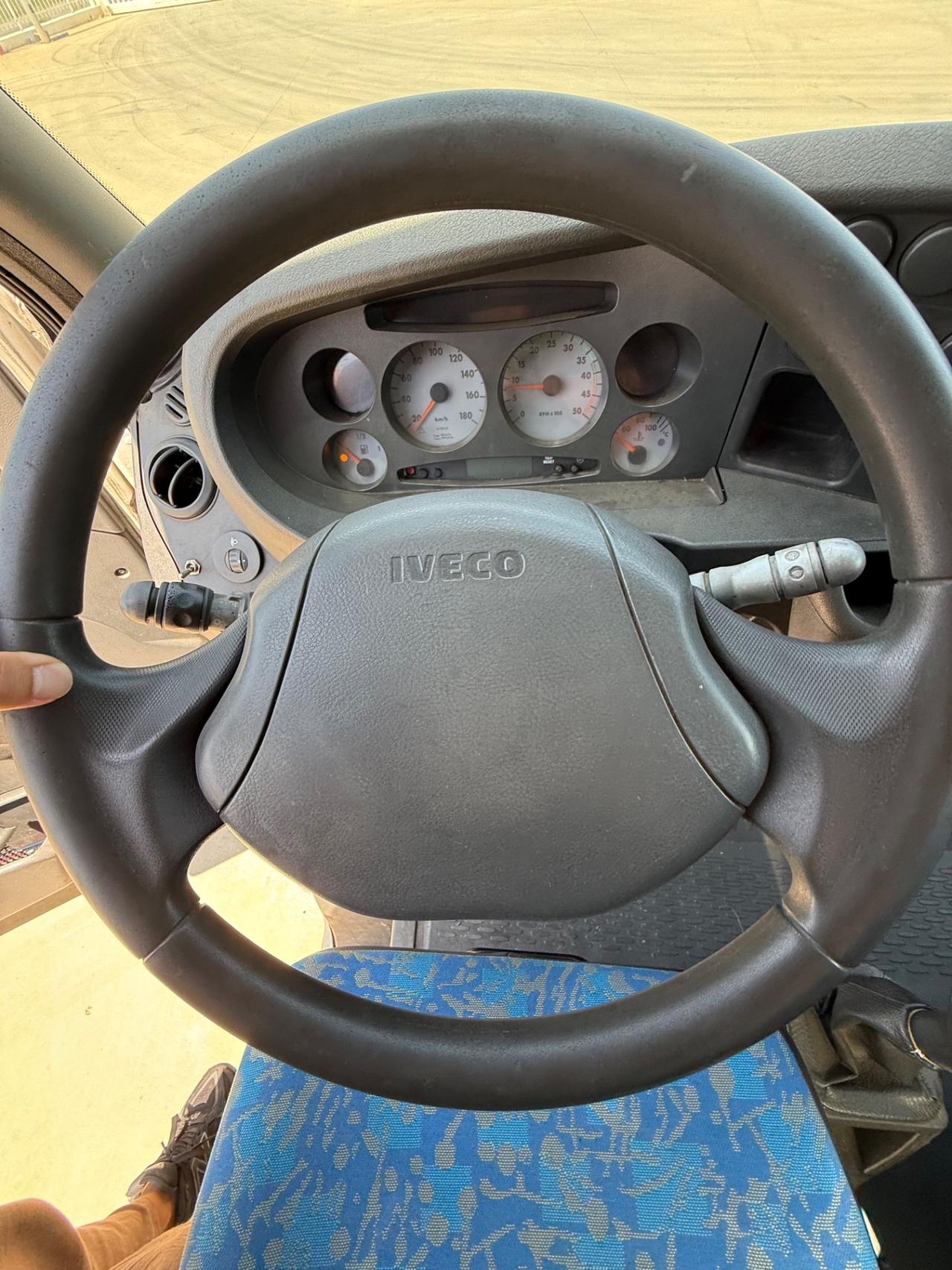 Iveco 50c13 (targa gialla) Patente B