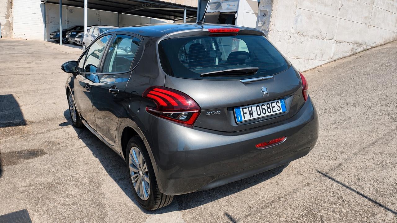 PEUGEOT 208 1.6 HDI