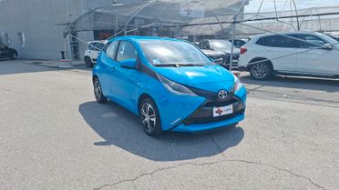 Toyota Aygo 1.0 VVT-i 69 CV 5 porte x-cool TSS
