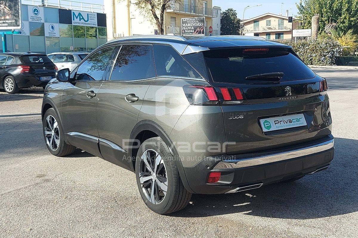 PEUGEOT 3008 BlueHDi 130 S&S Allure