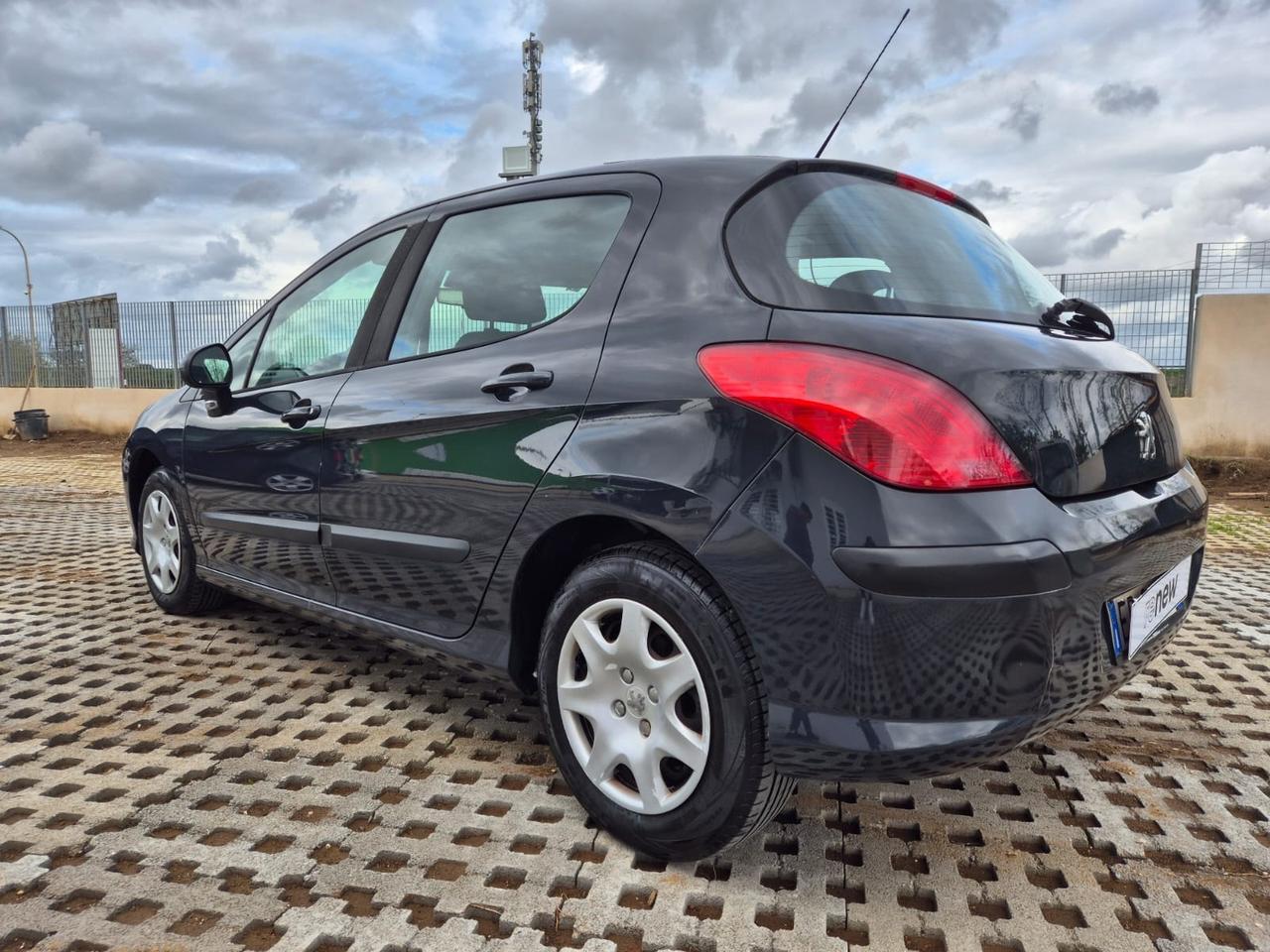 Peugeot 308 1.6 8V HDi 93CV 5p. Tecno