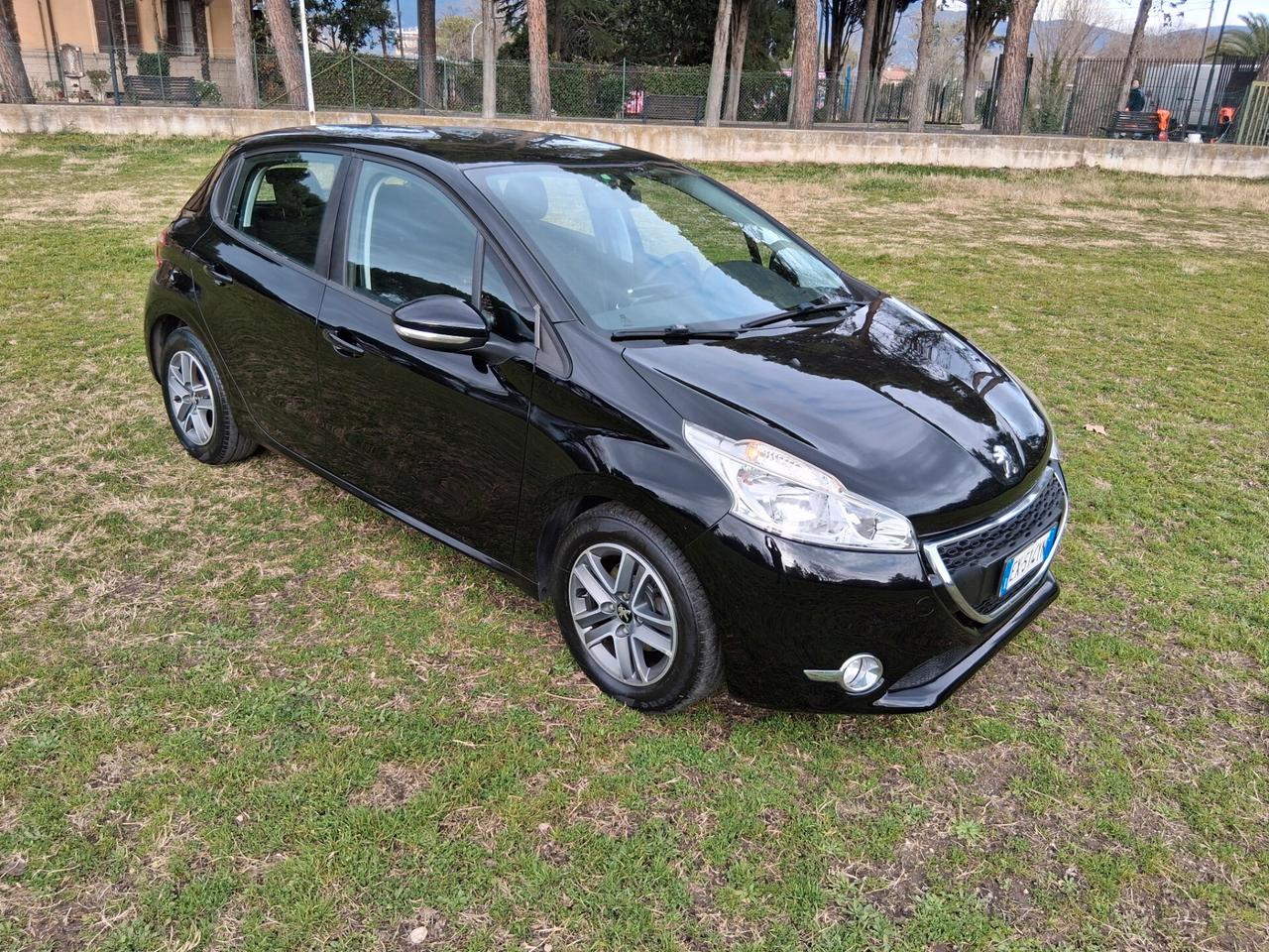 Peugeot 208 1.4 VTi 95 CV 5p. GPL Access