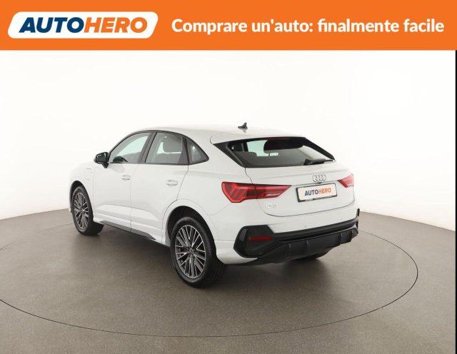 AUDI Q3 45 TFSI e S tronic S line edition
