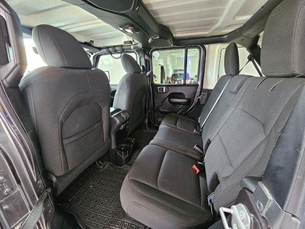 Jeep Wrangler Unlimited 2.2 Mjt II Night Eagle