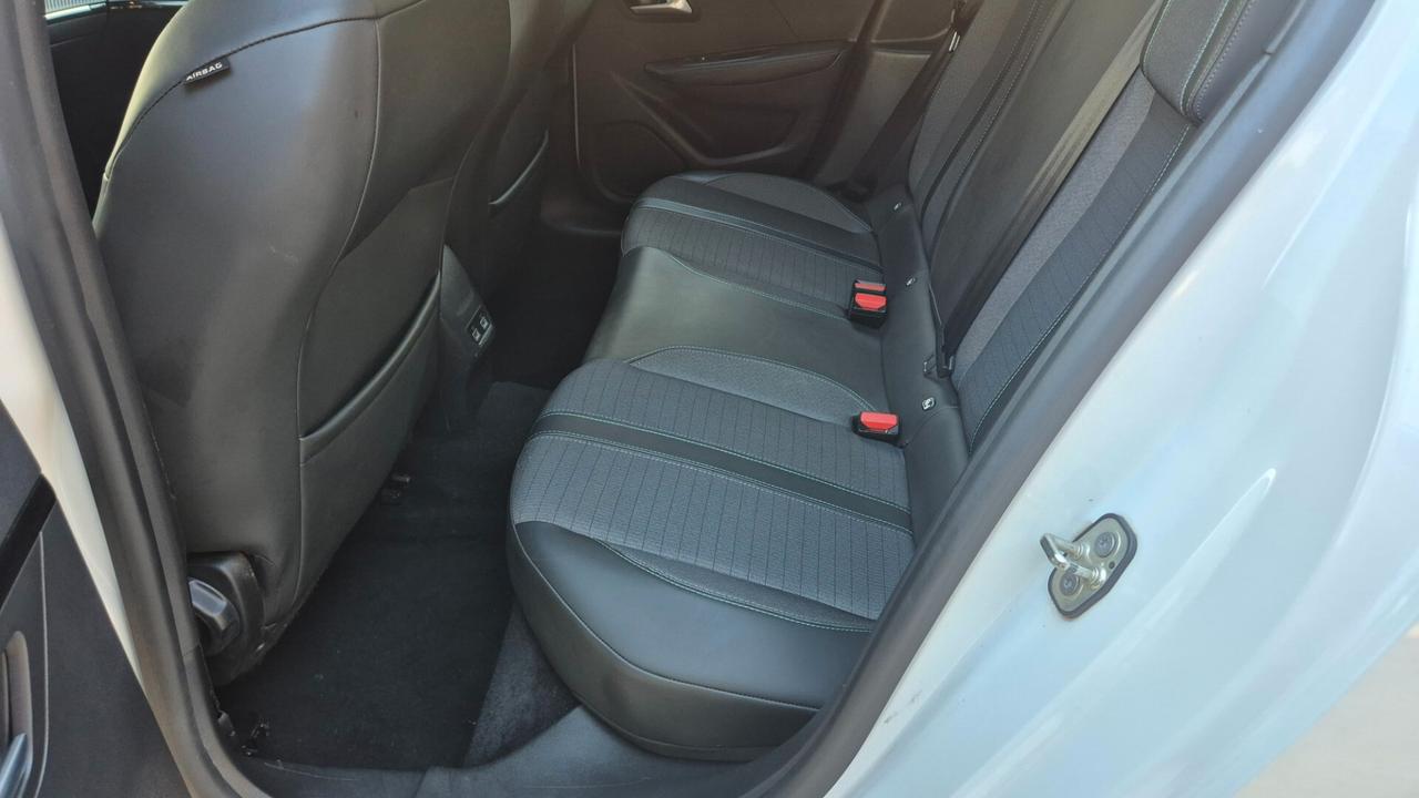 Peugeot 208 BlueHDi 100 Stop&Start 5 porte Allure