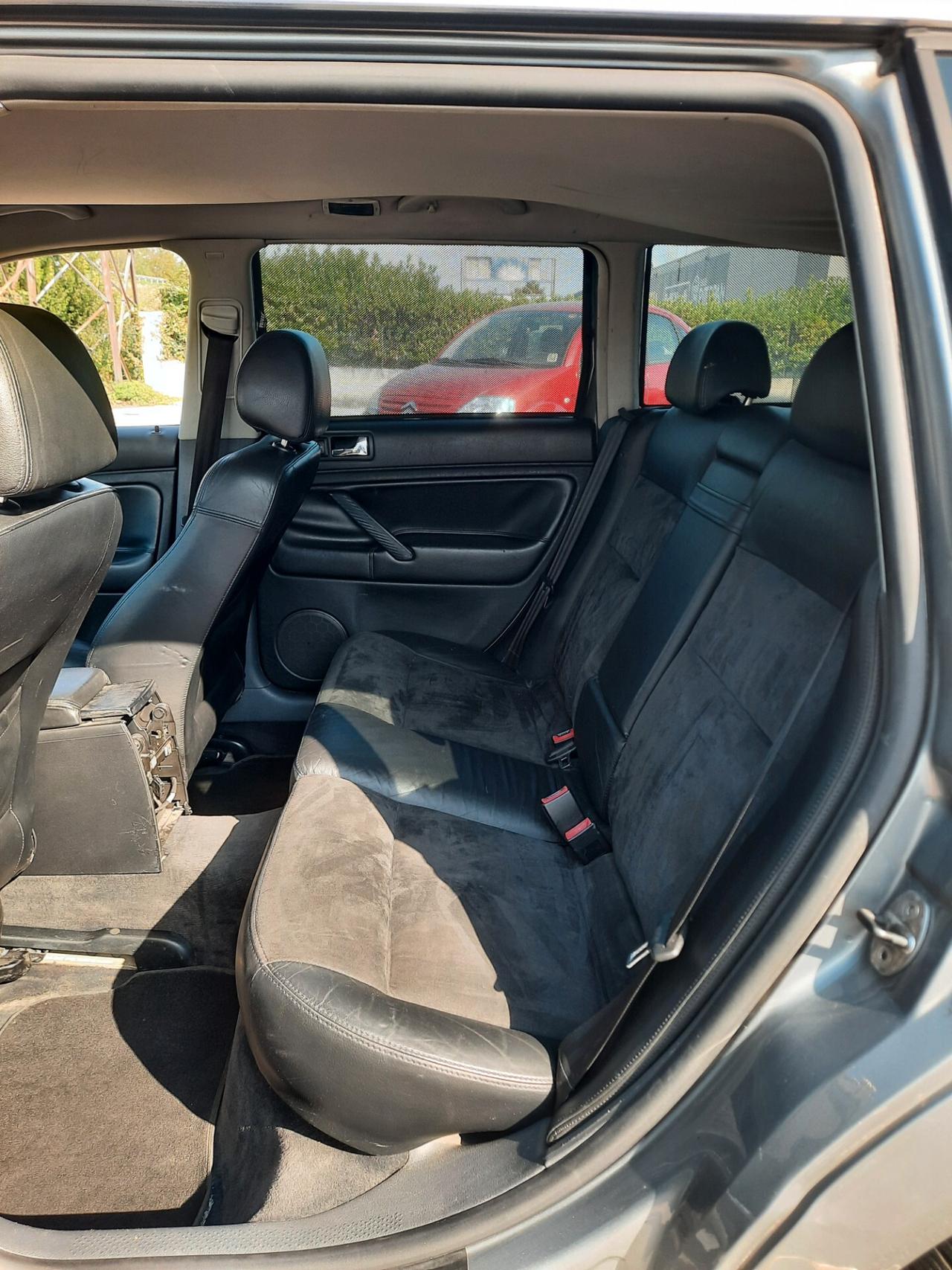 Volkswagen Passat 1.9 TDI/101 CV Var. Business