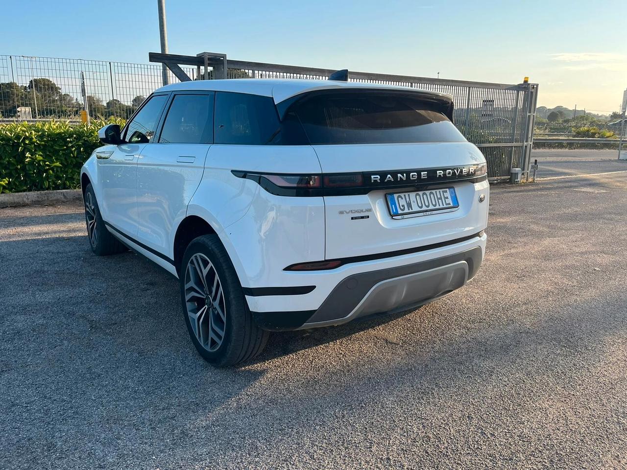Land Rover Range Evoque 2.0D I4-L.Flw 150 CV AWD Auto SE AUTOCARRO C/A