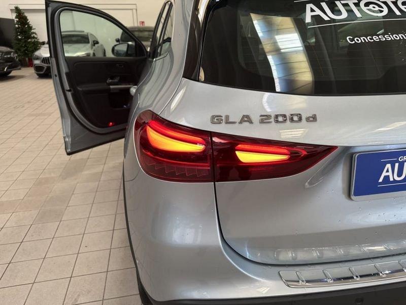 Mercedes-Benz GLA 200d Automatic Advanced Progressive