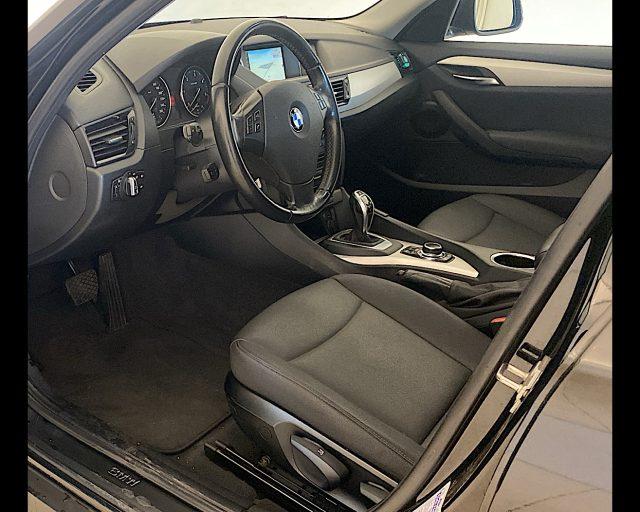 BMW X1 sdrive18d my12