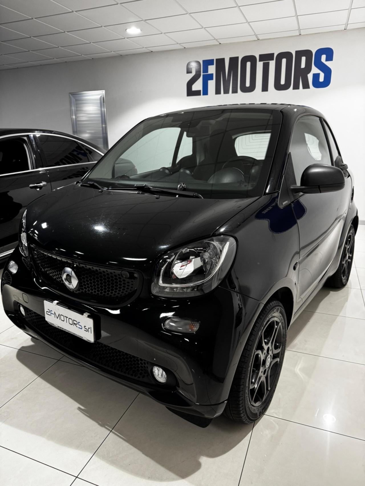 Smart ForTwo 1.0 Youngster 71cv twinamic my18