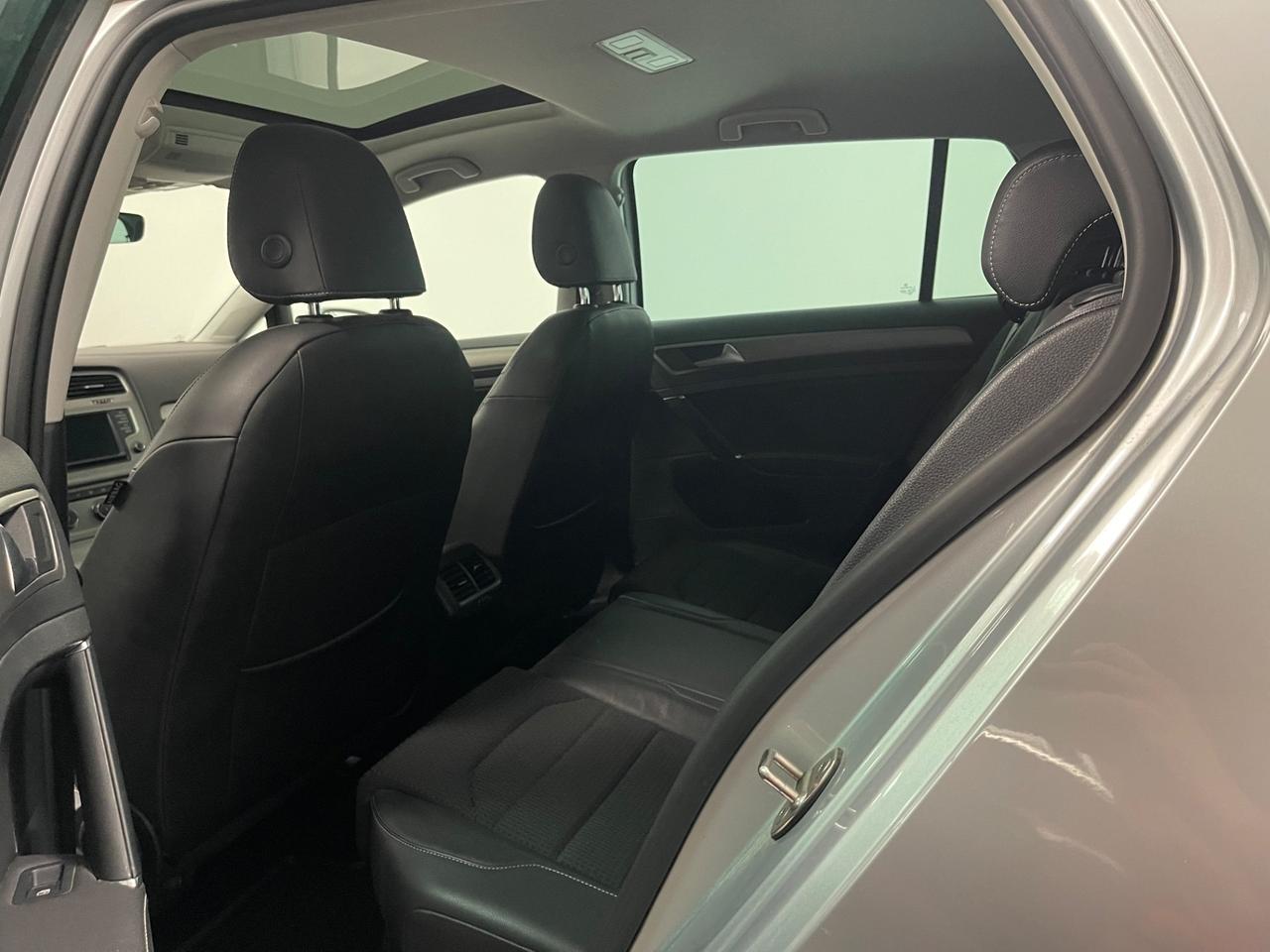 Volkswagen Golf 2.0 TDI 5p. Highline BlueMotion Technology