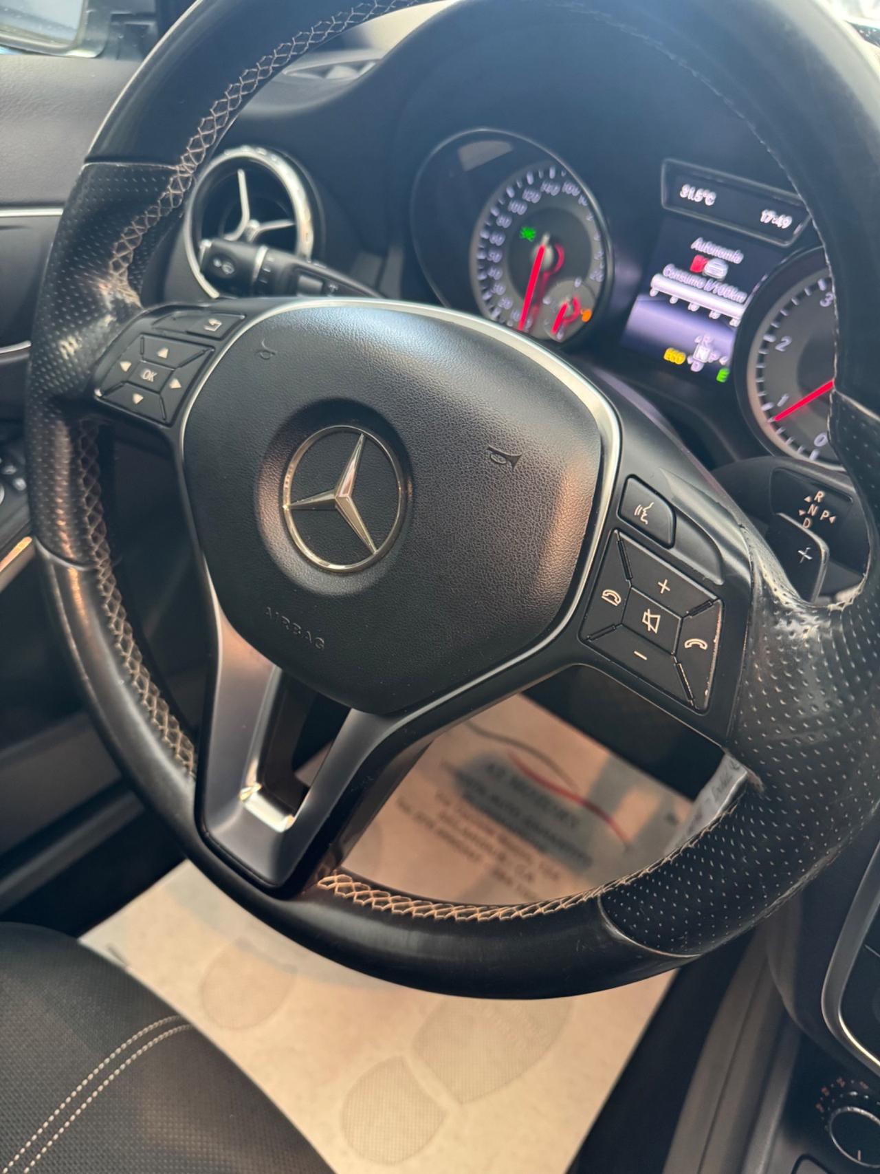 Mercedes-benz GLA 200 d 2.0 136 Cv Sport