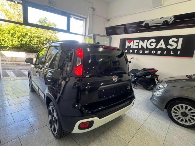 FIAT Panda 1.0 FireFly S&S Hybrid Pandina