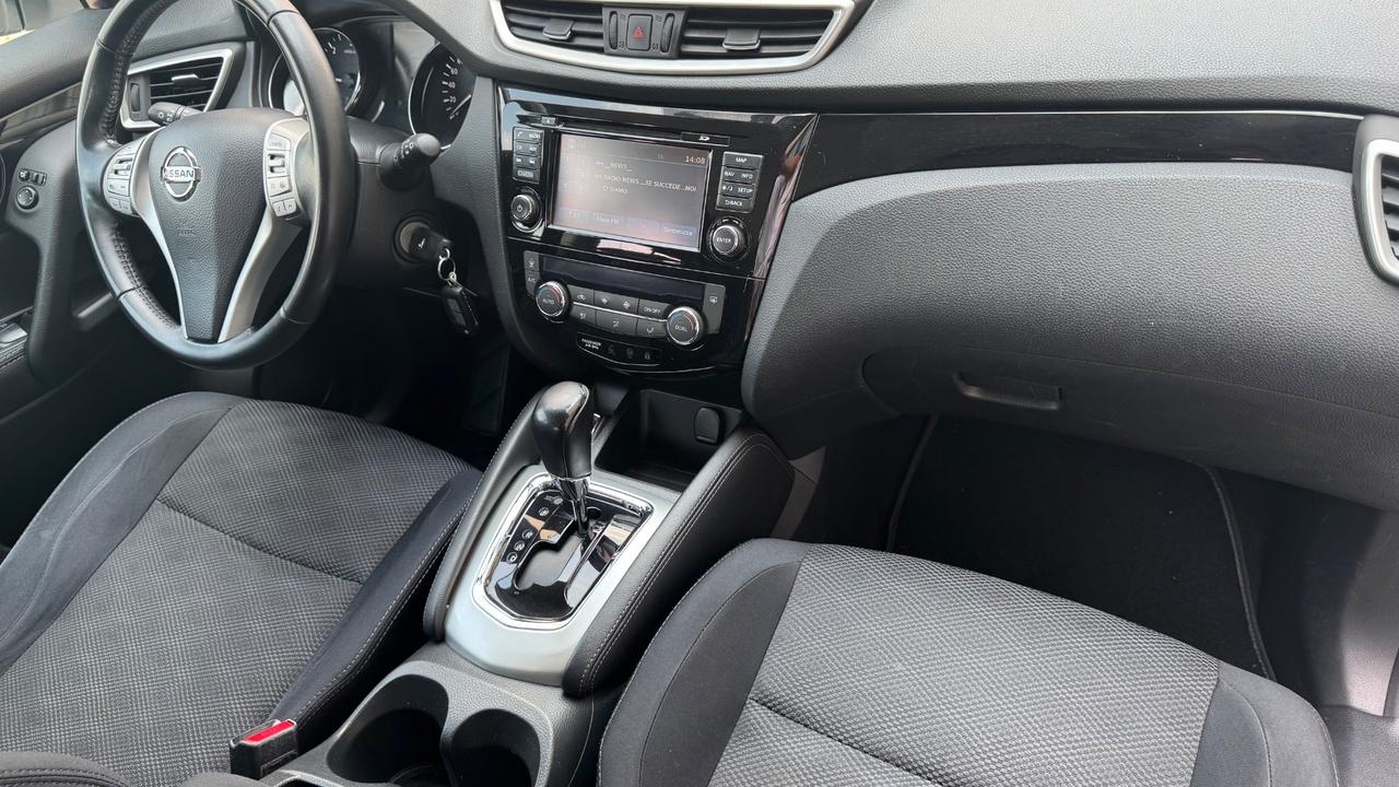 Nissan Qashqai 1.6 dCi 2WD Visia automatica Euro 6