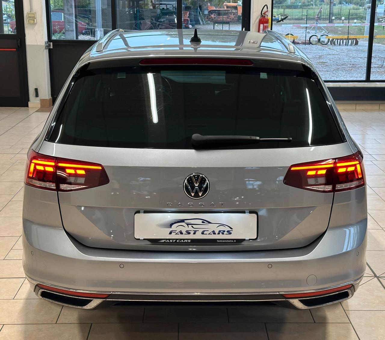 VOLKSWAGEN PASSAT VARIANT ELEGANCE 2.0TDI DSG