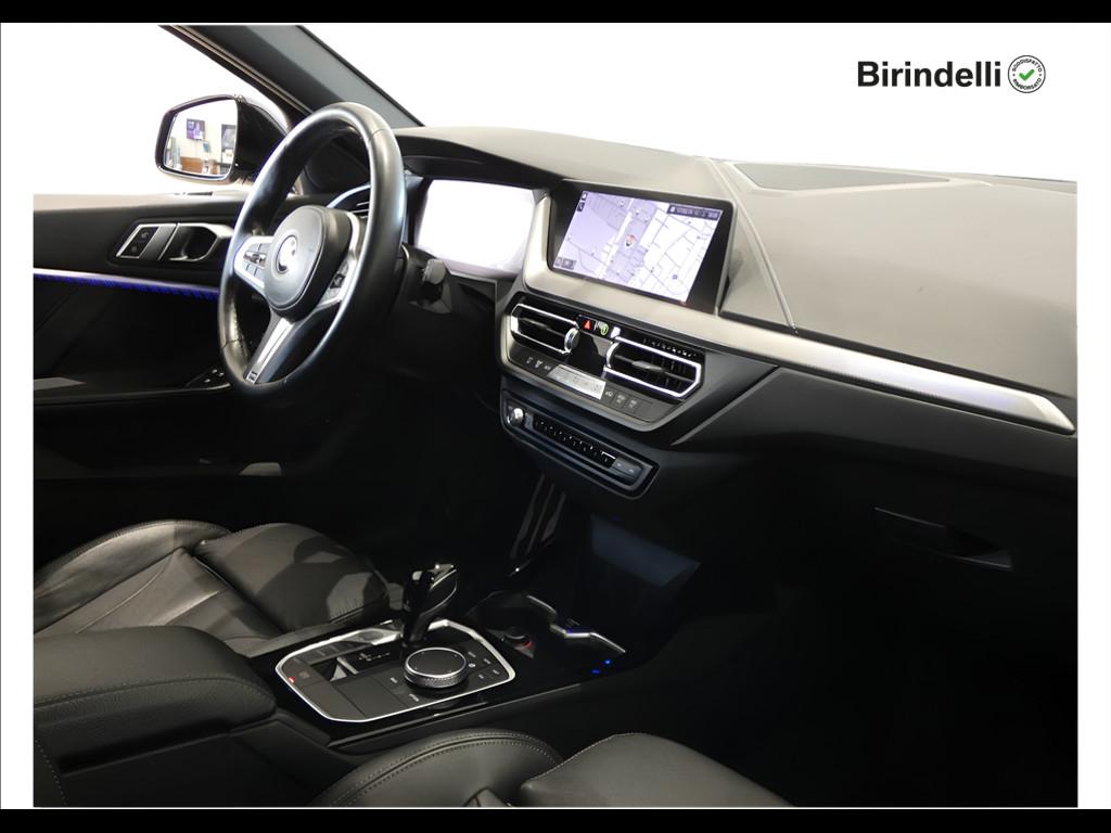 BMW Serie 1 (F40) - 118d 5p. Msport