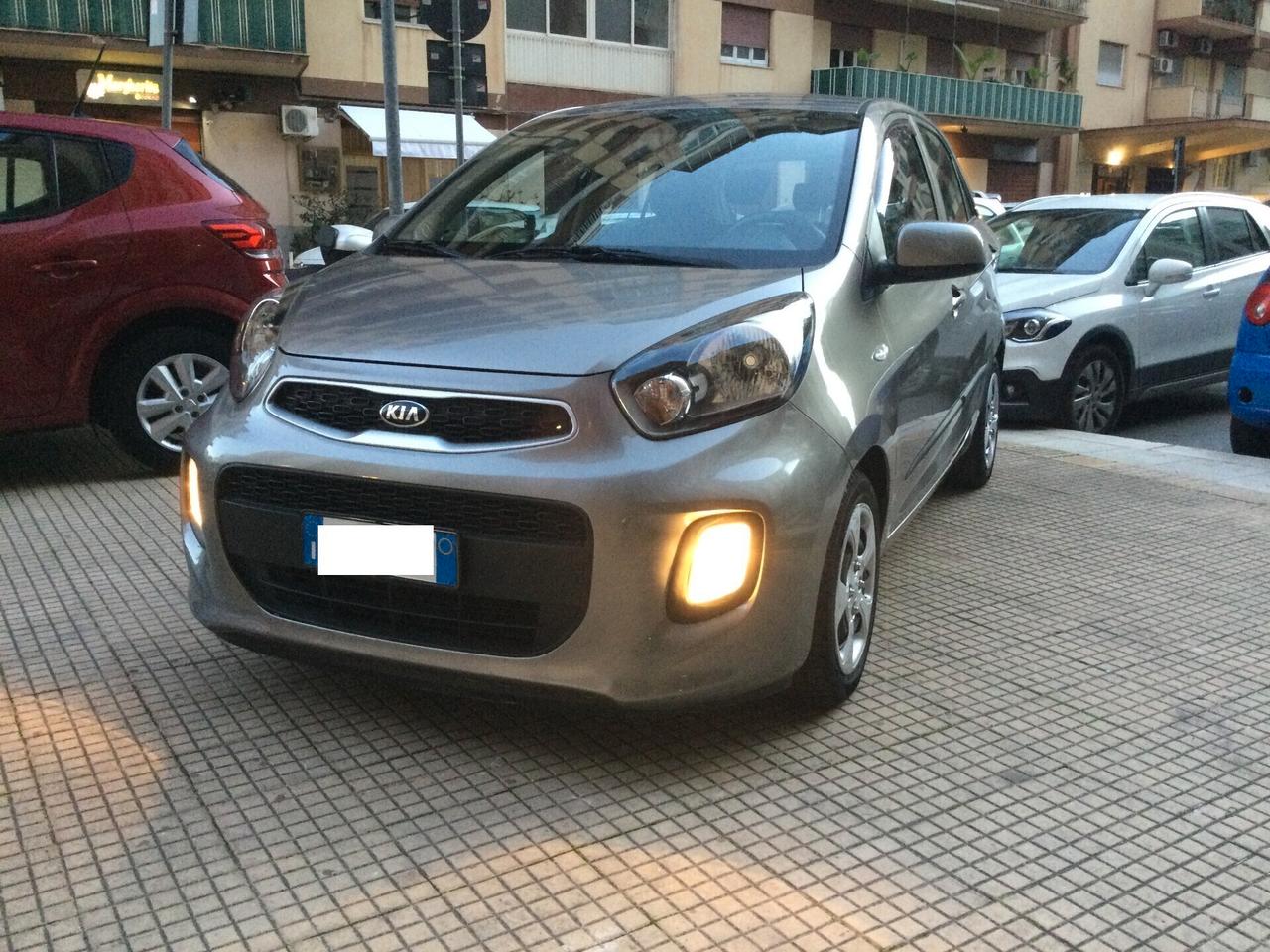Kia Picanto 1.0 12V 5 porte Glam
