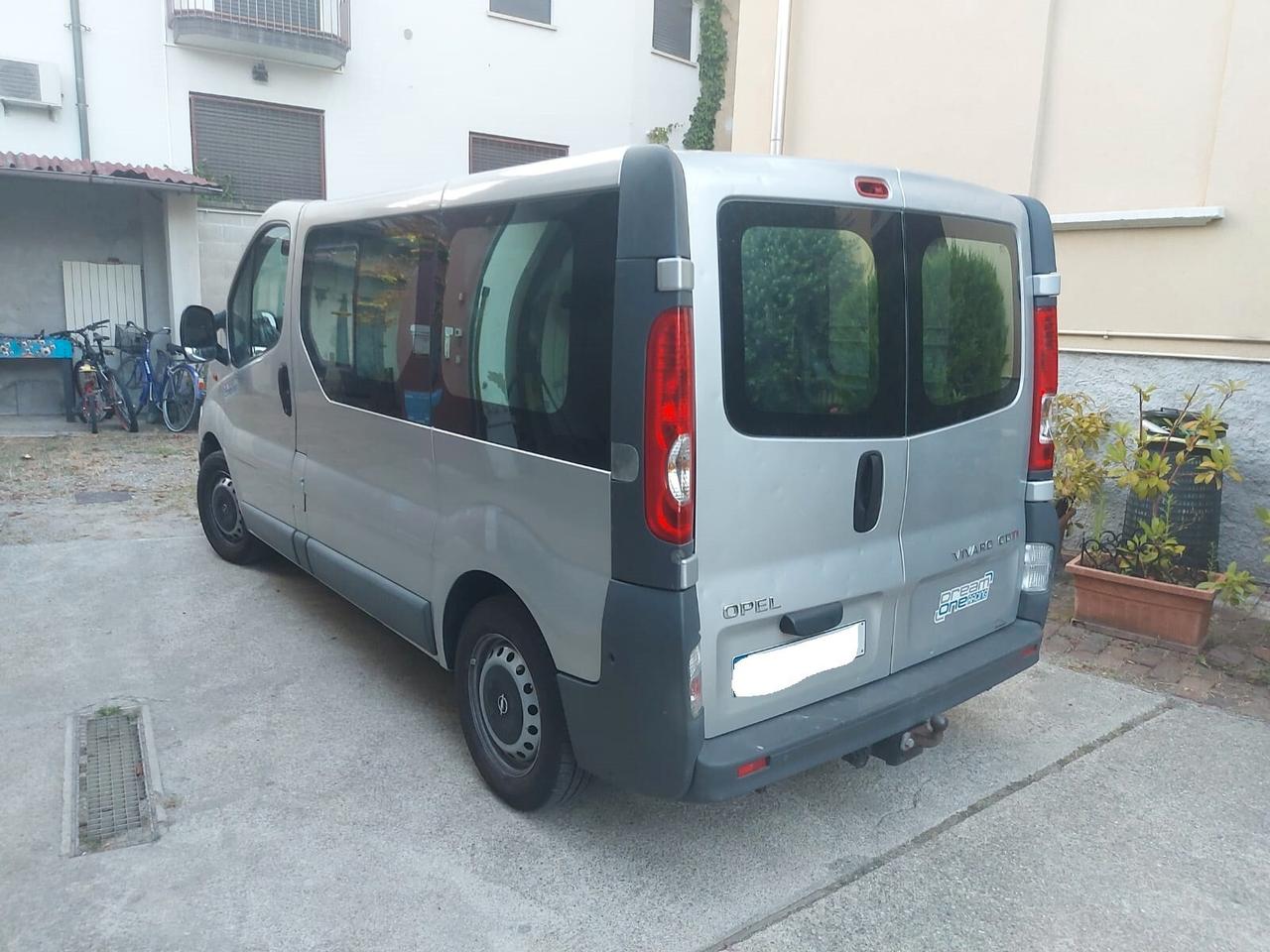 Opel Vivaro 27 2.0 CDTI PC-TN Combi 9 posti Fap