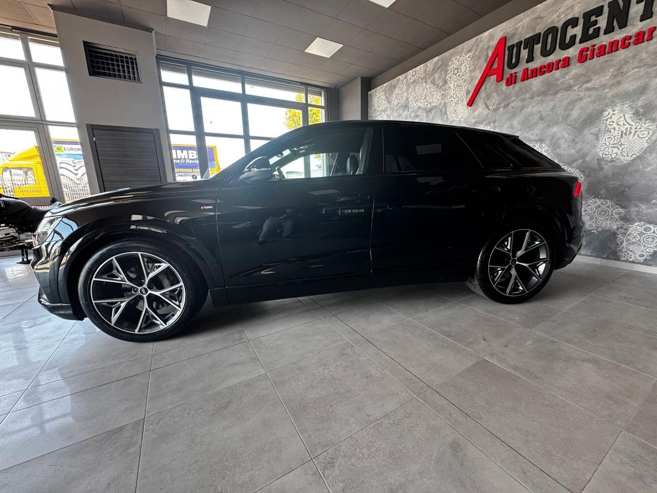 AUDI Q8 50 TDI QUATTRO SLINE EDITION HYBRID