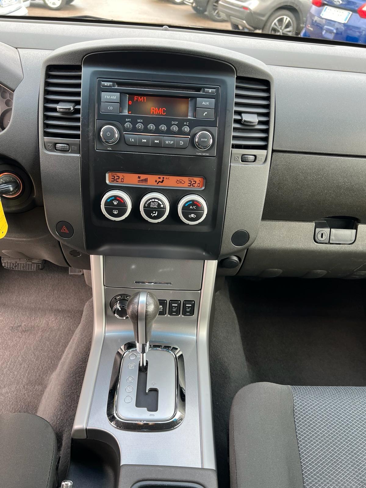 Nissan Navara 2.5 dCi 190CV 2 porte King Cab Sport